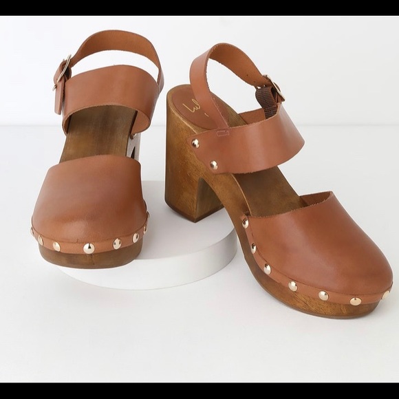 Weslyn Cognac Vachetta Leather Wooden Clog Heels - Picture 2 of 4